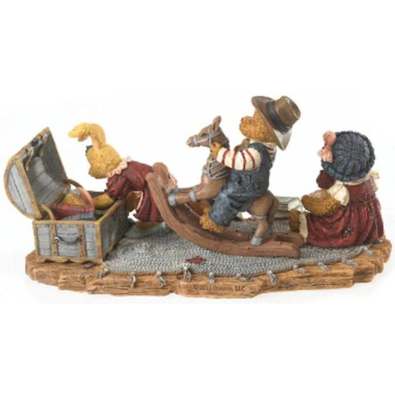 Boyds Matthew Emily and Bailey Attic Treasures Figurine - Click Image to Close