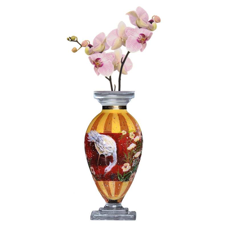 Ne'Qwa Art Heron Vase - Click Image to Close